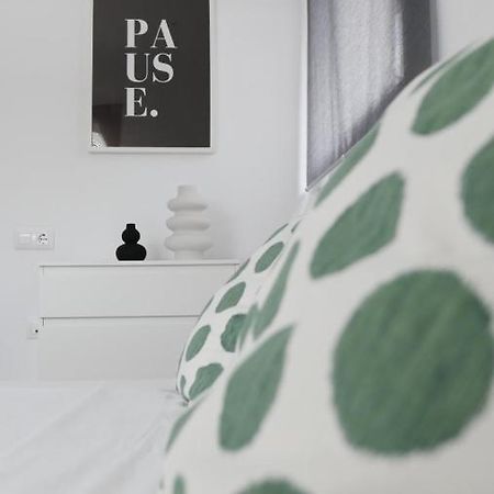 Moderno Apartamento Junto A La Playa 산루카데바라메다 외부 사진